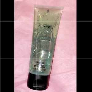 MAC green gel cleanser